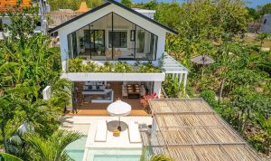 Rory and Casey Villa