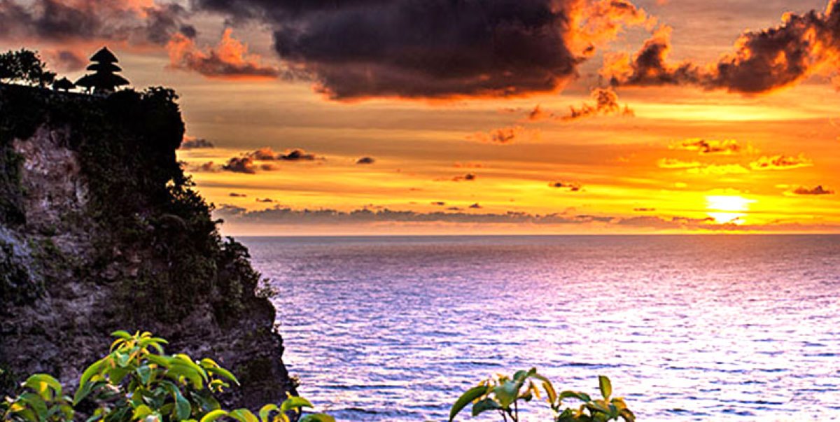 uluwatu temple